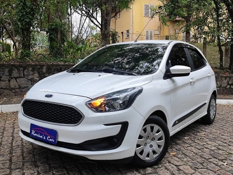 Ford Ka disponível para locação