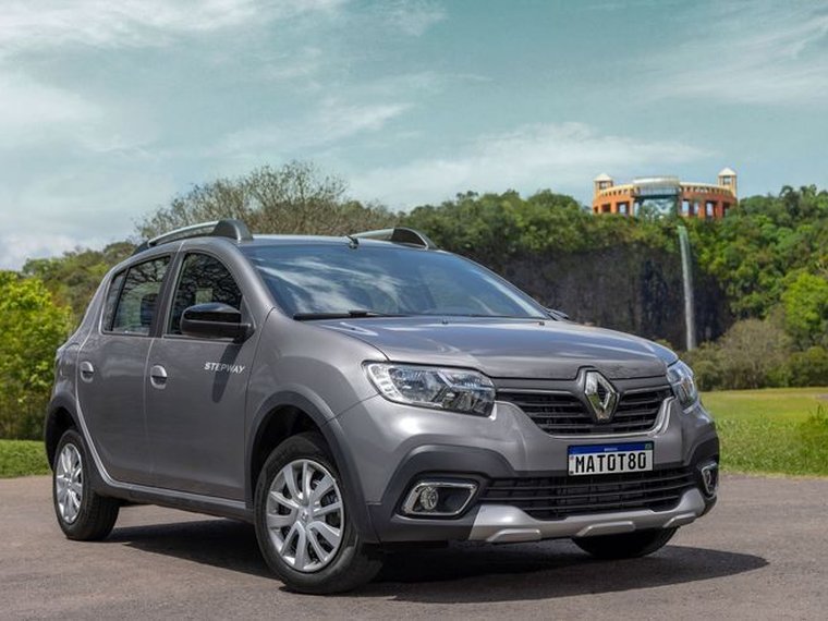 Renault Sandero disponível para locação