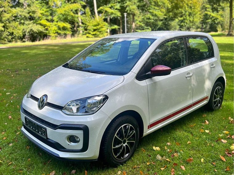 Volkswagen Up disponível para locação